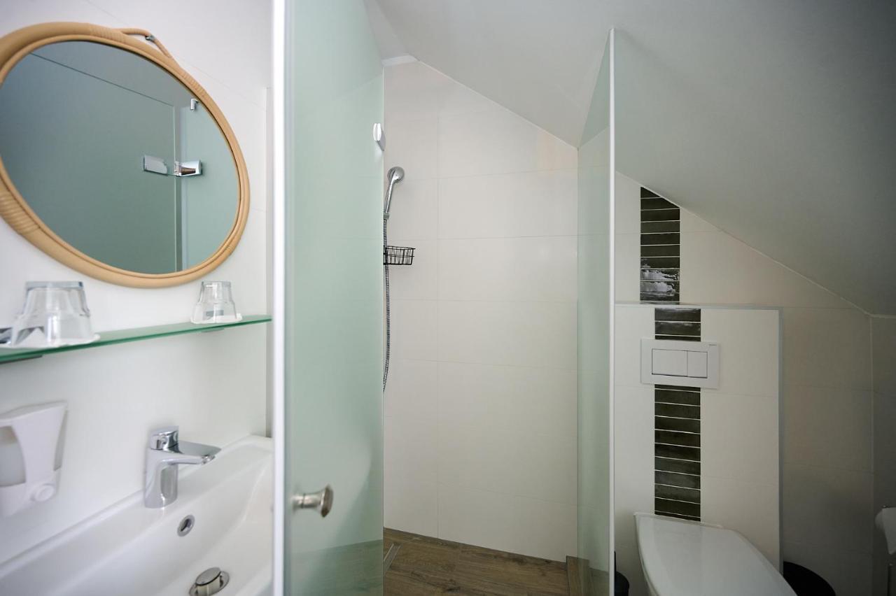 Rooms โซมบ็อตเฮย์ ภายนอก รูปภาพ