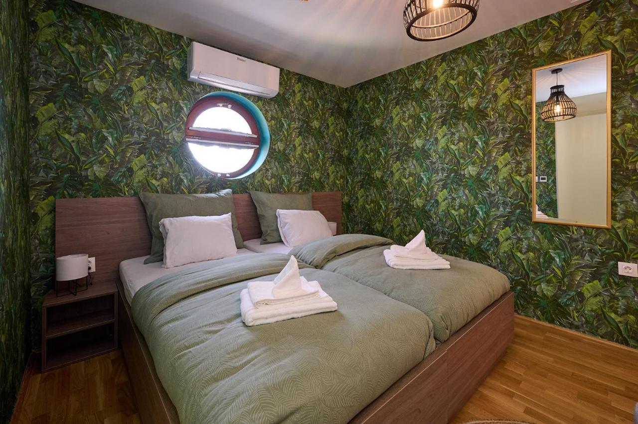 Rooms โซมบ็อตเฮย์ ภายนอก รูปภาพ