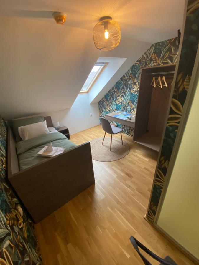 Rooms โซมบ็อตเฮย์ ภายนอก รูปภาพ